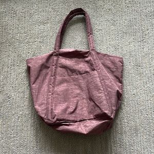 Baggu brand tote!